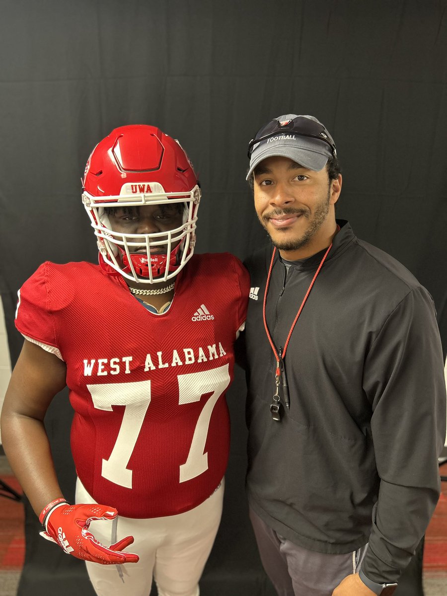 Big__June's tweet photo. Locked in @uwa_football @devinbice88 thank you for the opportunity‼️@KordellWatts @WattsKhris @Bubban77 https://t.co/9ZV0LOODxR