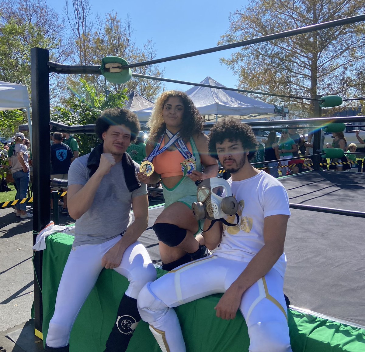 BrianAtomic's tweet photo. Match our eNeRGy ☢️

#atomic #brianatomic #wrestling #indywrestling #supportindiewrestling #deathstroke #slade #dc #explorepage #wwe #aew #impactwrestling #roh #njpw #photography #photooftheday #athlete #ottd #wrestler #fyp #cosplay #atomicformula #tinytanaily #adamvaile #nrg https://t.co/R0WQMEanFZ
