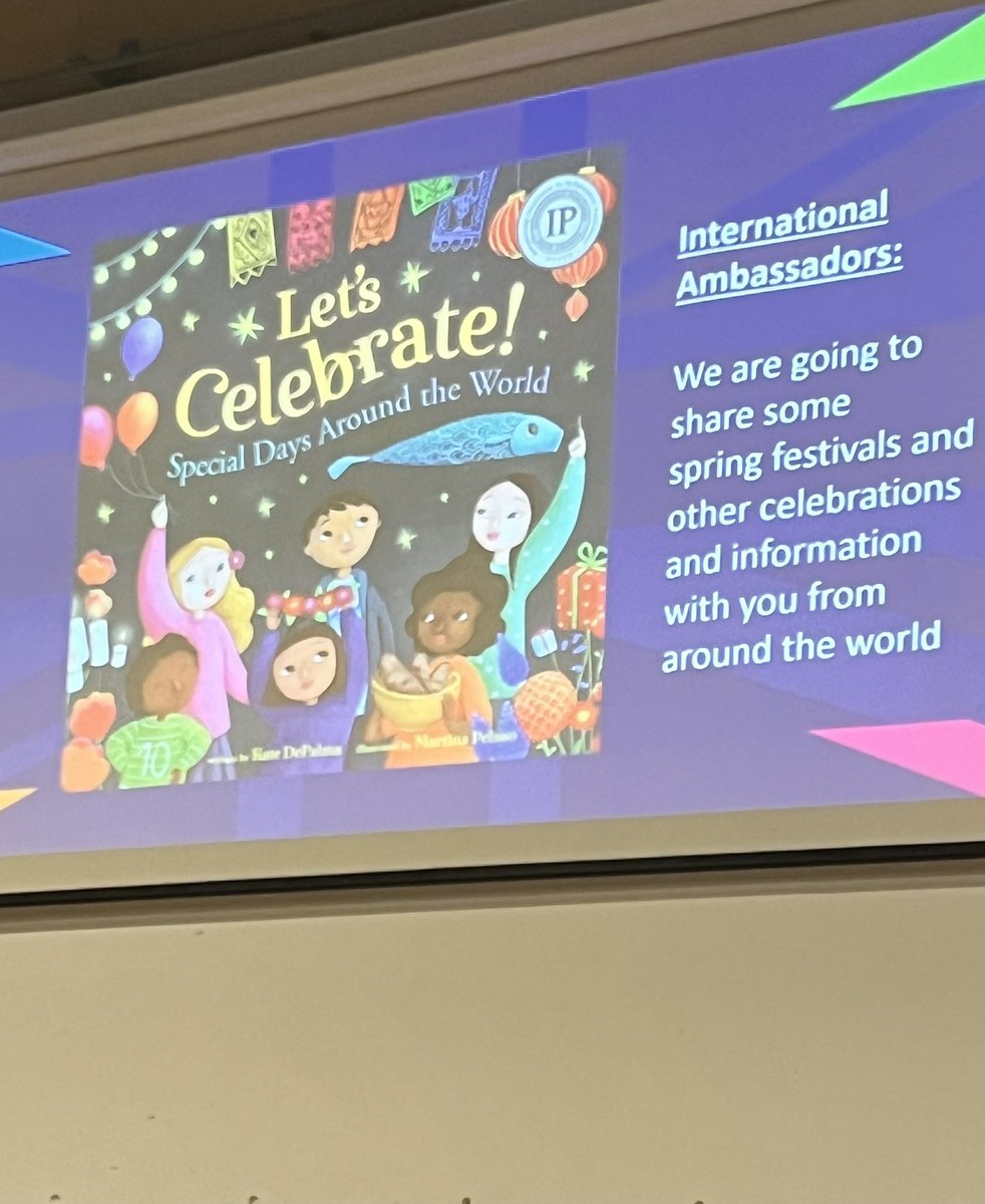 What a beautiful start to the week with an assembly on celebrations from@around the world #BSNVlaskamp #Diversity, so proud to be part of this school.