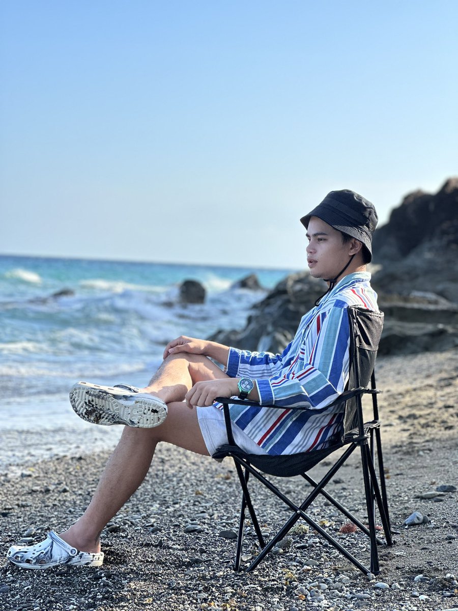 OpenaYuan's tweet photo. Calmness 🌊 https://t.co/7qBOZE8EUR