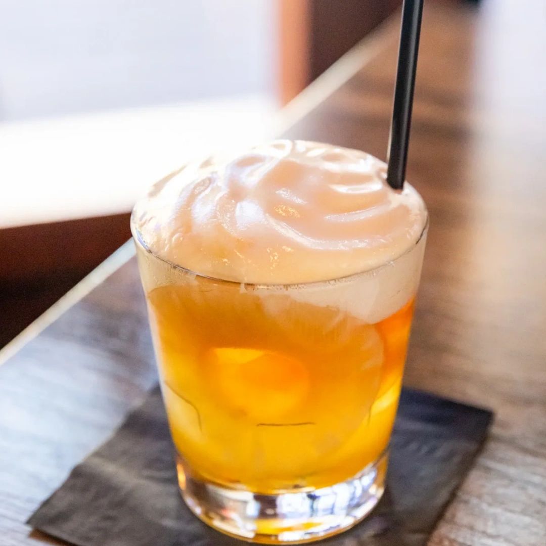BackroadsPub's tweet photo. Our bartenders are known to make incredible drinks! We recommend our Hawaiian Mai Tai made with white and dark rums, pineapple puree, Orange Curacao, macadamia nut syrup, lime juice, and passion fruit foam. #BackroadsBurgerAndBar #PlainfieldPub https://t.co/6FKVB23saJ