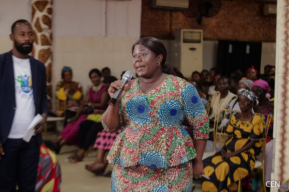ElieNkumbi29's tweet photo. 11 mars
Mois de la femme
De fructueux moments d'échanges avec les femmes du Mont Amba venues répondre en grand nombre à notre appel de ralliement

Dans l'unité, rêvons grand ! https://t.co/gQhRSVg2WG
