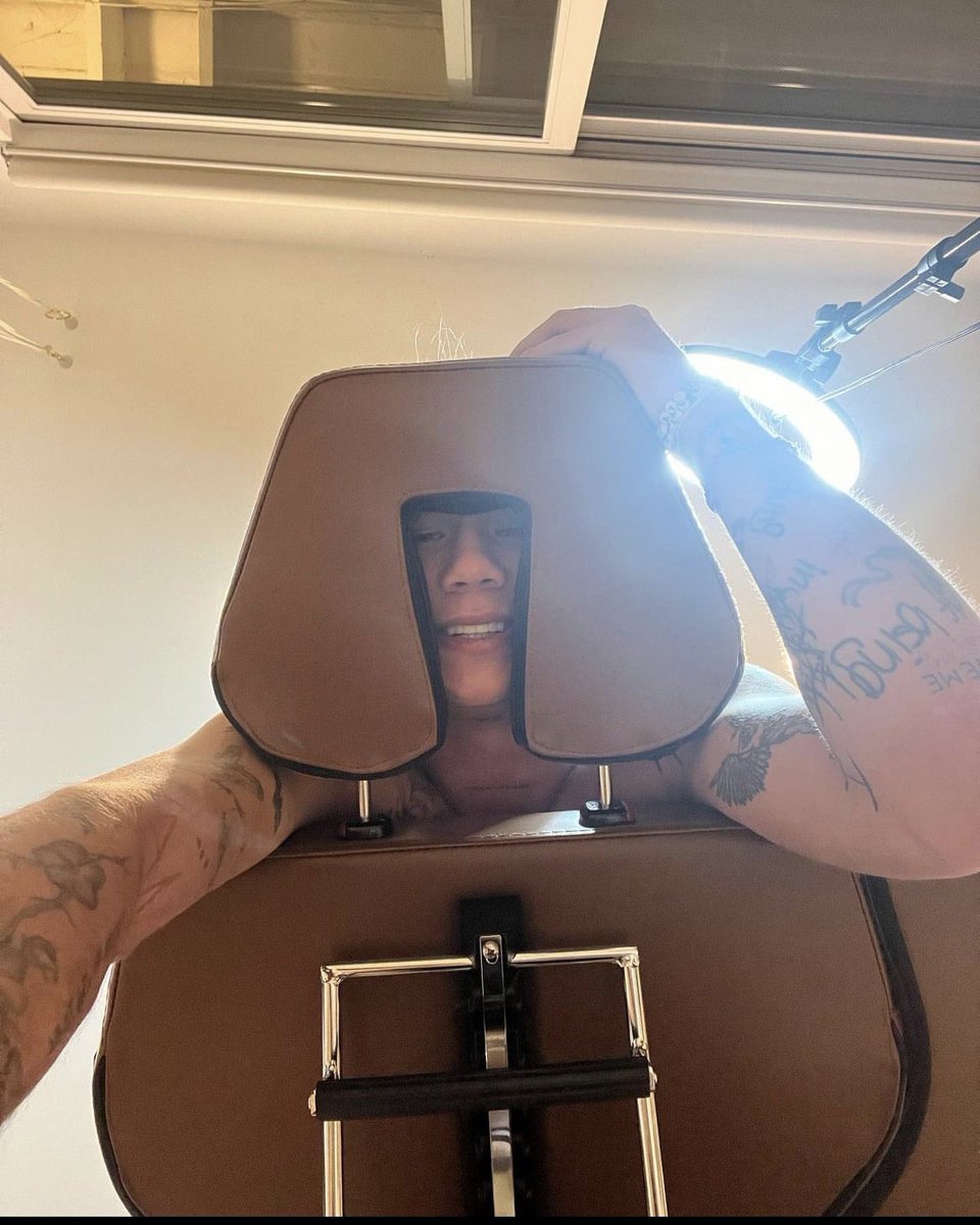 SADOCT0BER's tweet image. my most favorite person