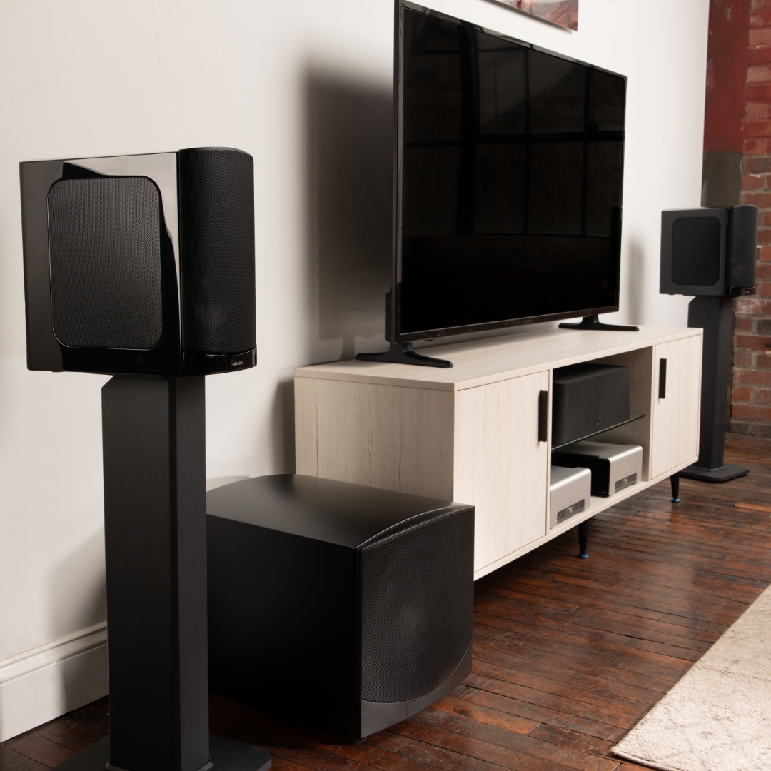 goldeneartech's tweet photo. GoldenEar ForceField 40 and BRX bookshelf speakers... A force to be reckoned with. #GoldenEarVoice #GoldenEarPower https://t.co/e1vpyFSlGT