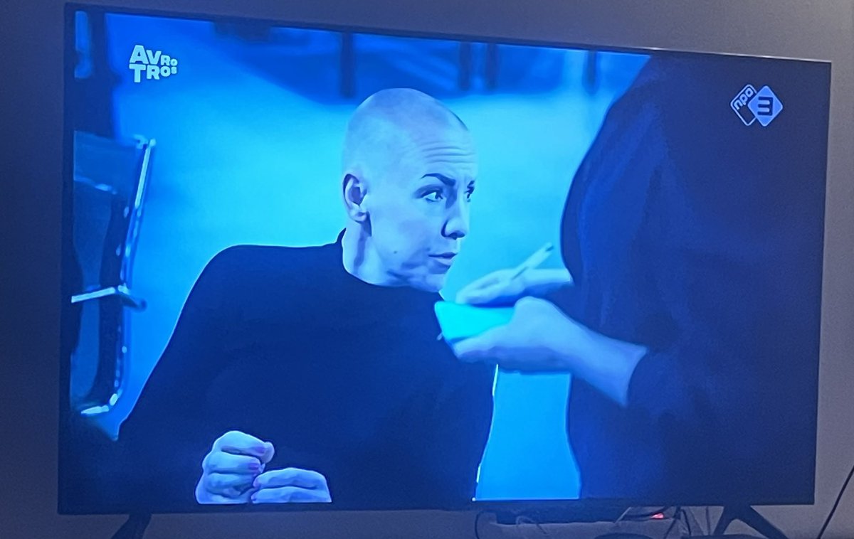 PapavanFien's tweet image. Wat een stoere vrouw is dit zeg. #HuntedVIPS #HuntedNL