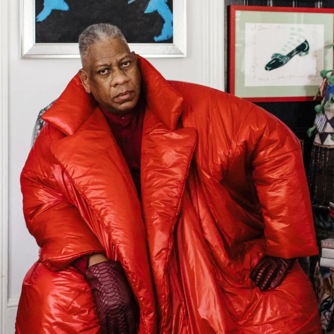 We_Are_CBC's tweet photo. Fashion and style are often used interchangeably, but as fashion icon André Leon Talley once said, 'Fashion is about dressing according to what's fashionable. Style is more about being yourself.'

#PersonalStyle #FashionVsStyle #AndréLeonTalley #FashionQuotes #styleinspiration https://t.co/lVnnjlO4VH