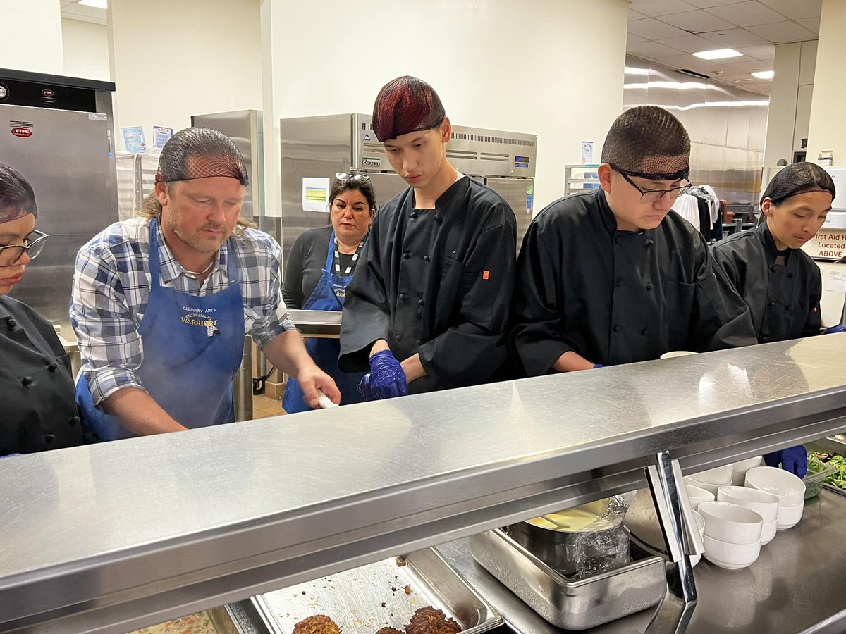 Chief Leschi Schools tweet media