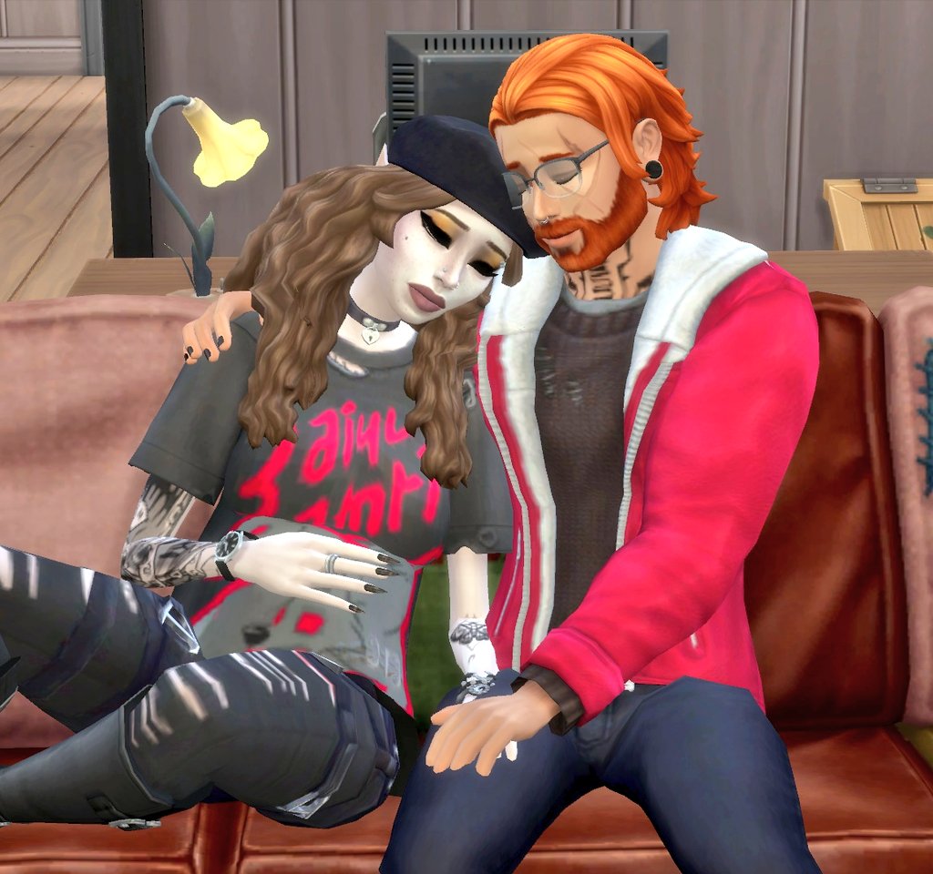 Runniuss's tweet photo. I'm really in love with these interactions from the realistic birth mod by @PandaSamaSims4 it really just brings the pregnancy to life like there's actually a baby in there. Lol #sims #thesims #TheSims4 #sims4 #simsposes #Sims4Cc #sims4kits #Sims4mods #sims4playthrough #gaming https://t.co/Hbg3G06z2D
