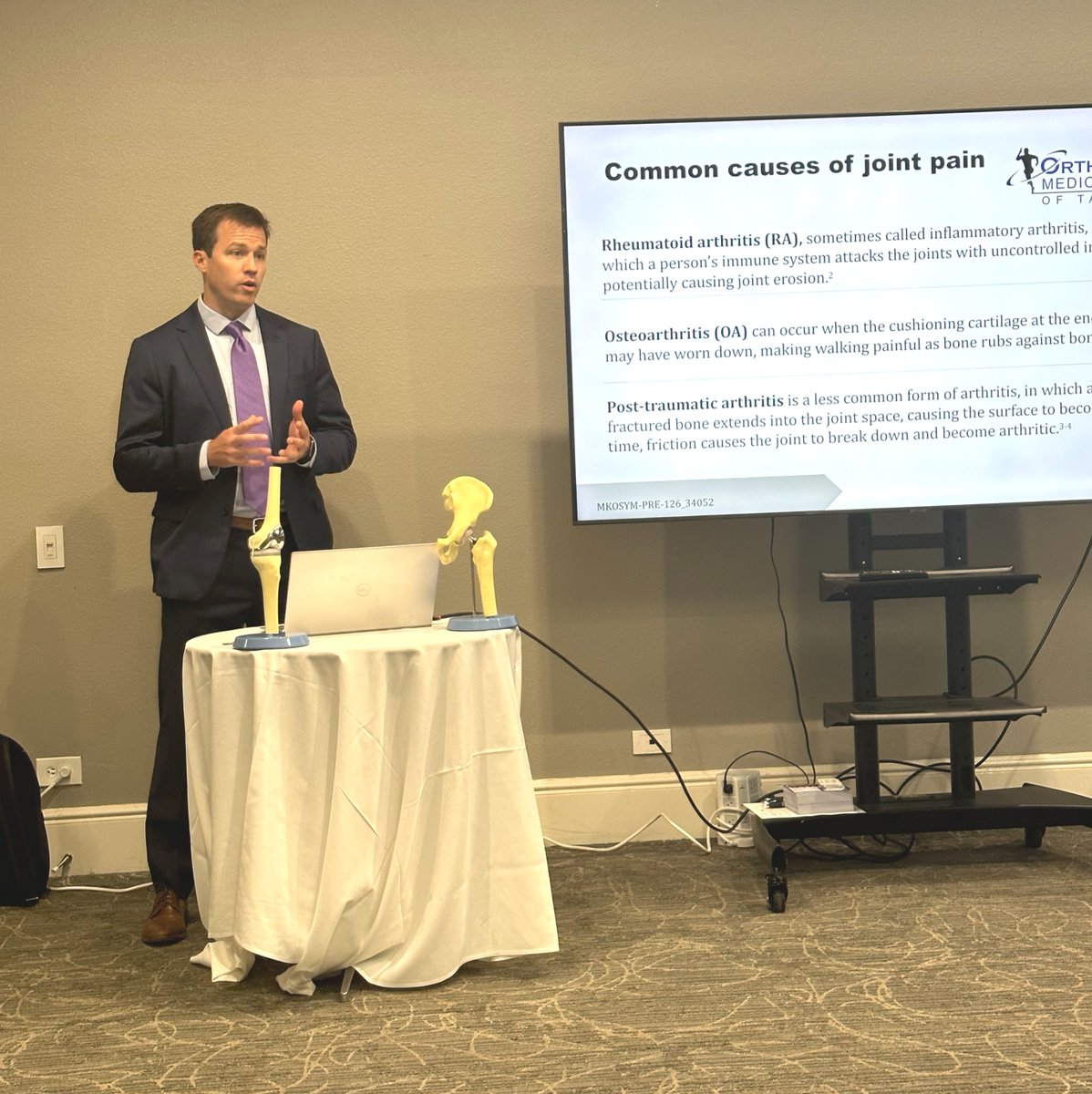 OMGTampaBay's tweet photo. Dr. Shield speaking at Tampa Palms on total hip and #kneereplacements using robotic-assisted surgery. https://t.co/zR9WxGY6Xl