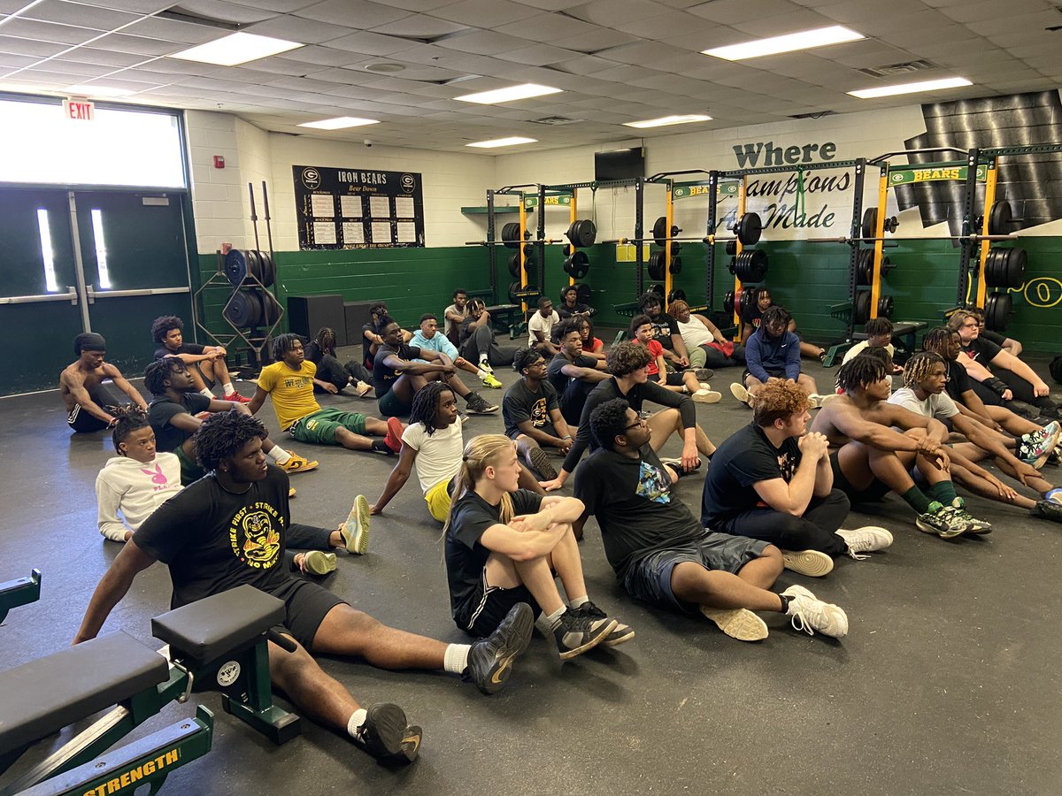 Big thx to @NFL draft prospect, Will Anderson @will_anderson28 , @UNCFootball WR Nate McCollum @nate_mccollum, @LouisvilleFB DL Desmond Tell @Dtell99 & @GATECHFOOTBALL1 DL Jason Moore @JayMo59 for speaking life into @GriffinFB1 players today! @coachfedd