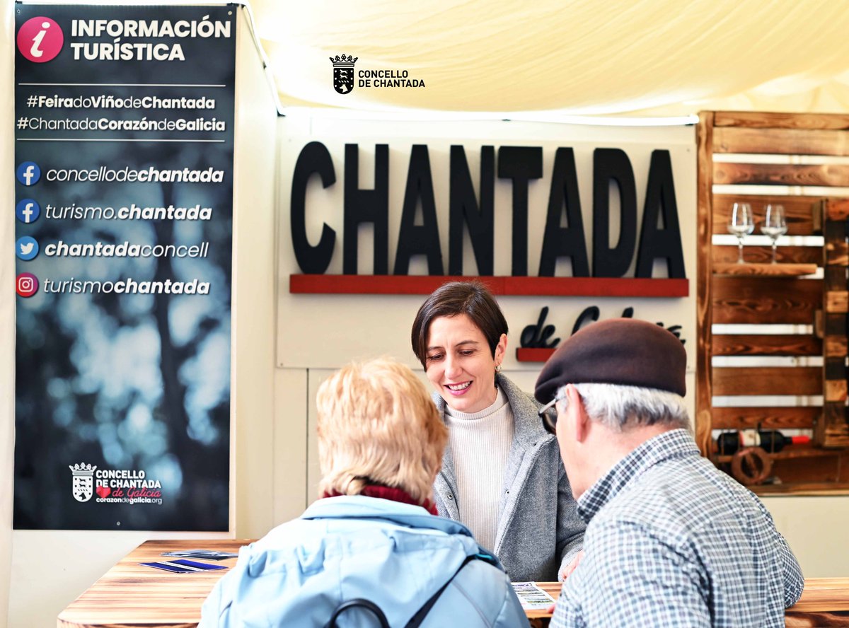 ChantadaConcell's tweet photo. GRAZAS por vir ao corazón de Galicia para desfrutar desta XL #FeiradoViñodeChantada! GRAZAS por organizar, por colaborar, por divertir! Agardámosvos na edición XLI, 🍇🎉❤️!
https://t.co/ibOgUIP0dk 

#Chantada #RibeiraSacra #ChantadaCorazóndeGalicia https://t.co/uDCwB8iawl