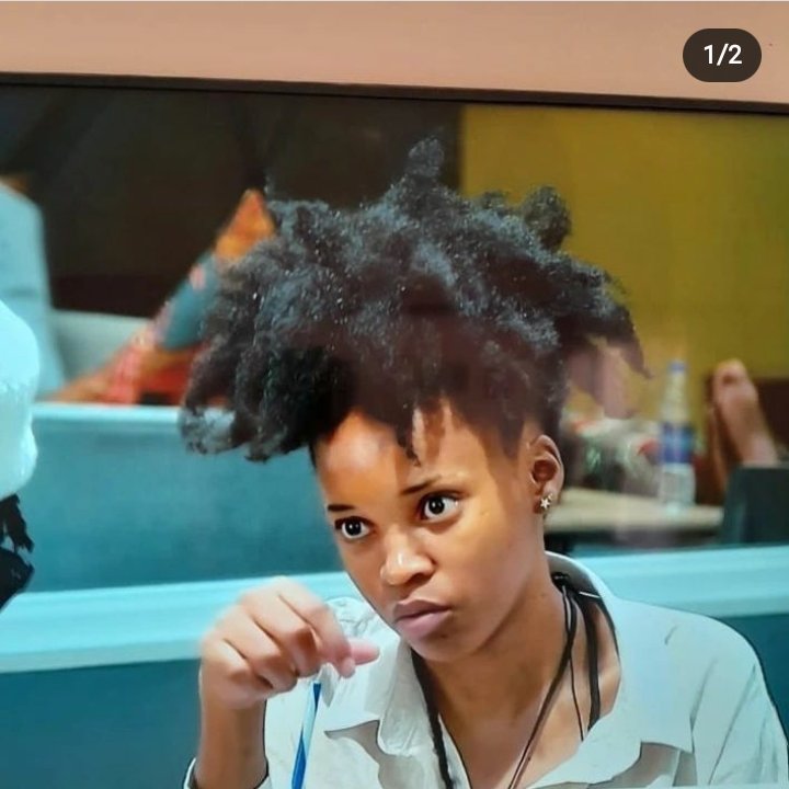 They say Tsatsi has no Fans Please Like and Retweet if You're her Fan
Tsatsii #BBTitans Blue Aiva