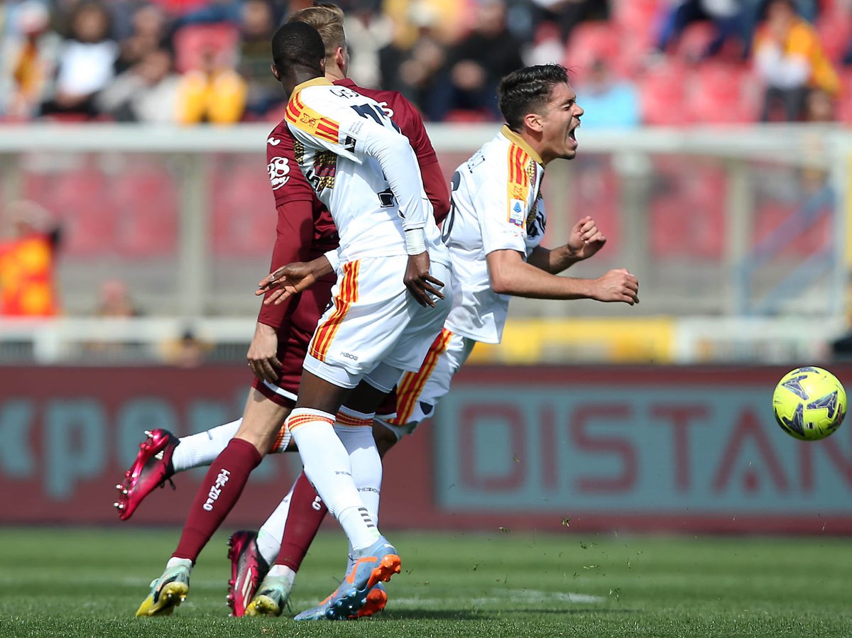 Non c'è altra scelta che continuare a combattere⚔️❤️💛