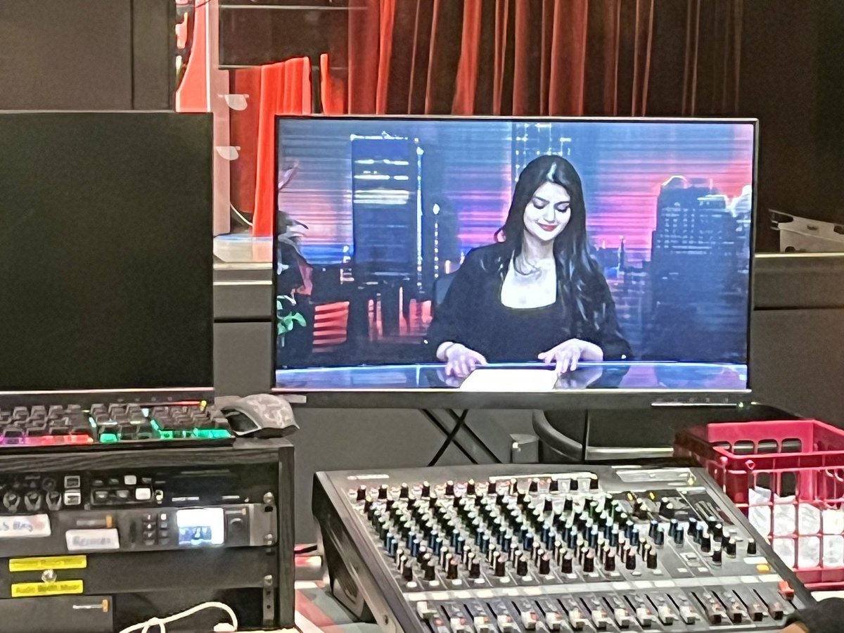 Lauren Tauer tweet media