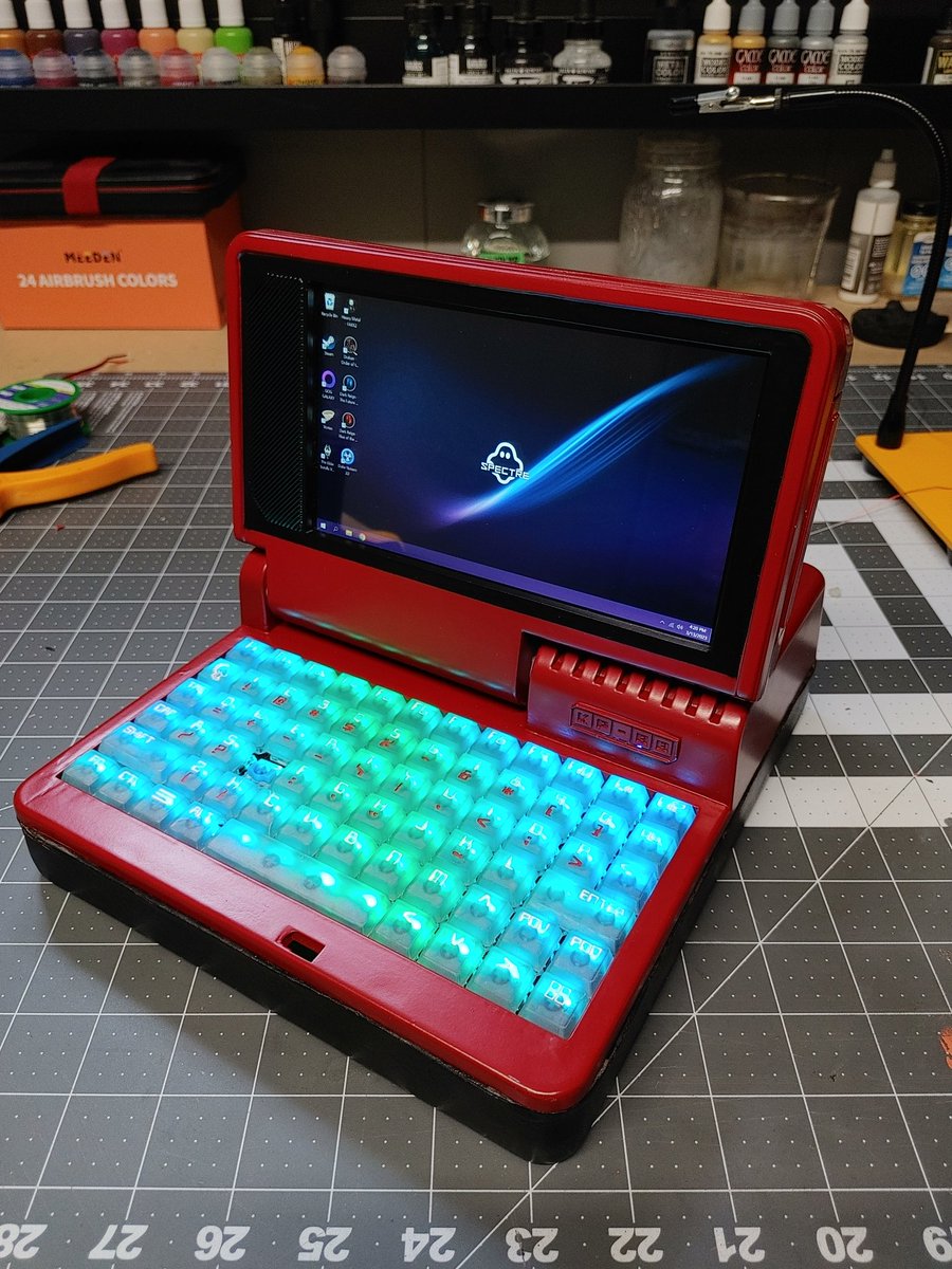 KITPUNKER's tweet photo. Still got some minor things to do - lost a key I need to reprint, apply stickers, add weathering, etc. She ain't perfect, but she's closed and operational! #cyberpunk #cyberdeck https://t.co/WRpdRY03JS