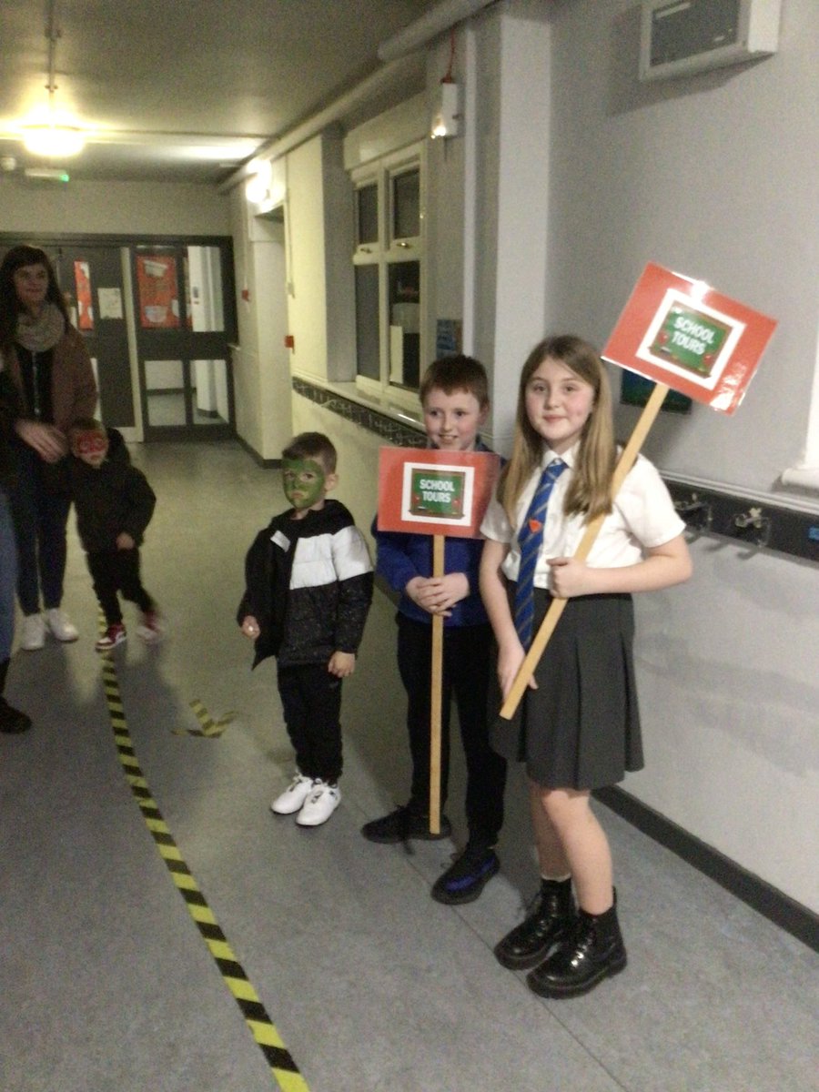 BankheadBegin1's tweet photo. All set to go on a tour of the school at our Family Fiesta 🎉🎉 https://t.co/RqJXM8KUNv