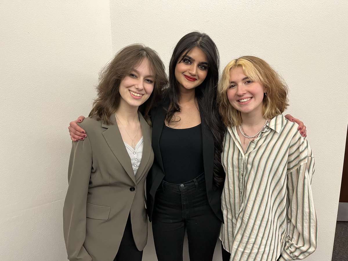 Lauren Tauer tweet media