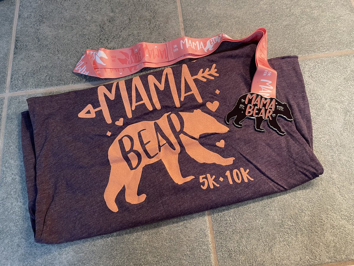 RebeccaMinelga's tweet photo. There aren’t a lot of swim challenges out there, but I’m very much enjoying using 10k run challenges in the pool! Just finished my first one of 2023! #MaMaBear5k10k #IRun4Movement https://t.co/3WVJY34gzM