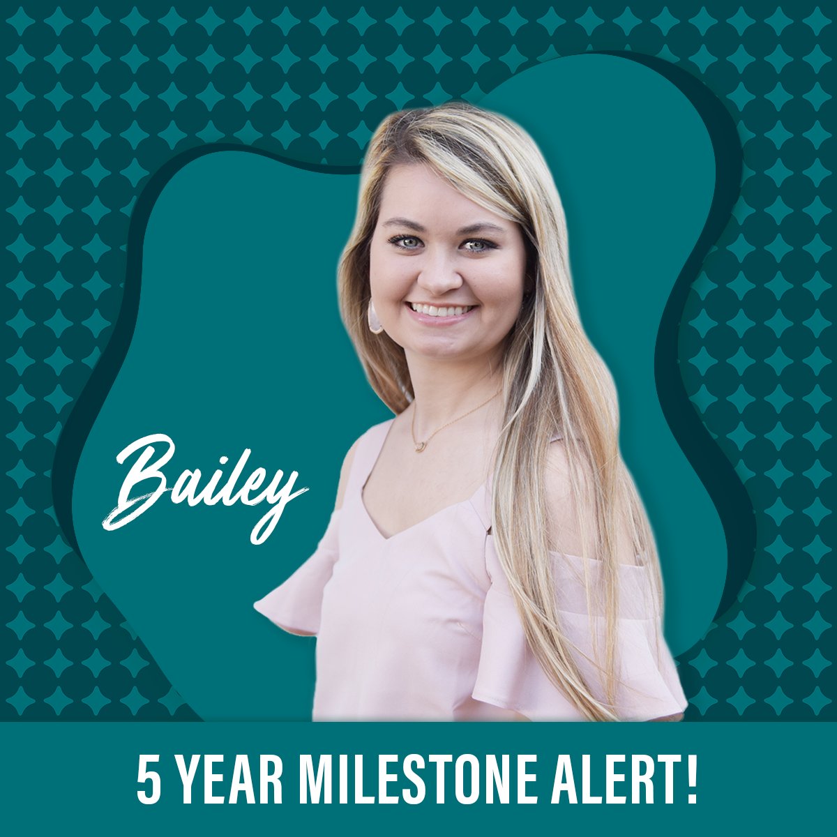 sassoagency's tweet photo. 5-year milestone alert! Congratulations to Bailey, who has been a great asset to the SASSO media team &amp; has been our right hand these past 5 years. Bailey was recently promoted to Junior Media Buyer &amp; always helps our media department stay organized &amp; on schedule. Thanks, Bailey! https://t.co/6RdX83ZPG9