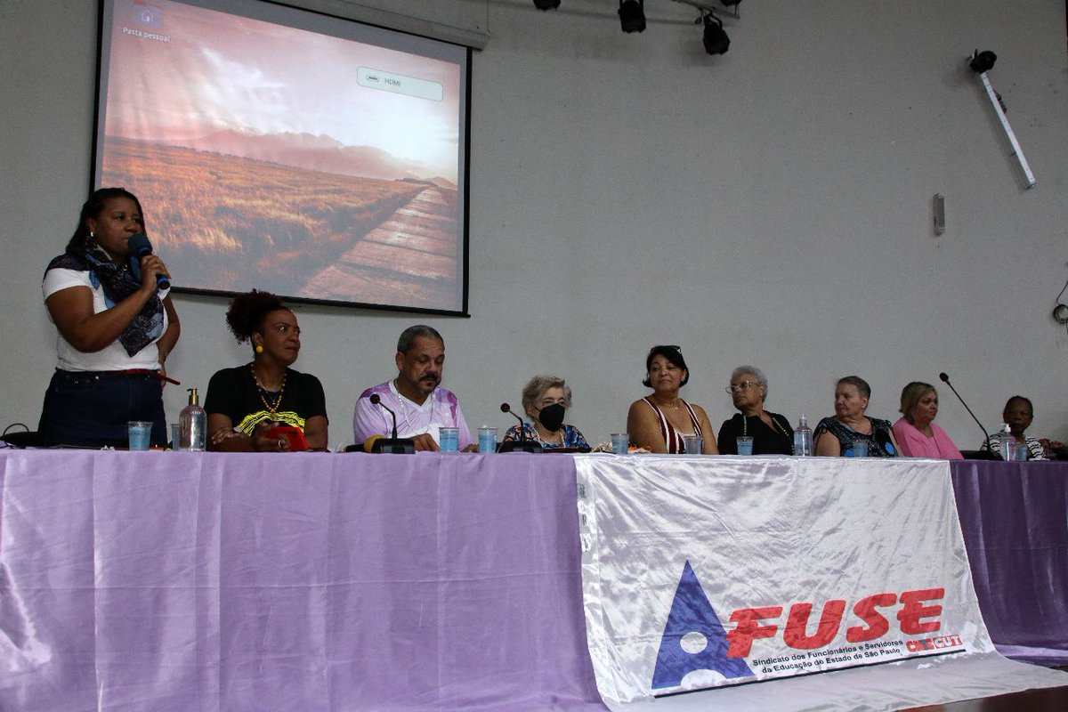 CUTsaopaulo's tweet photo. No sábado, a Afuse (Sindicato dos Servidores da Educação), realizou Celebração ao Dia de Luta das Mulheres. A atividade foi no bairro da Liberdade, e reuniu a categoria para debater a conjunta política e os desafios para garantir os direitos das mulheres. #Afuse #Mulheres https://t.co/0AbCMFCCJr