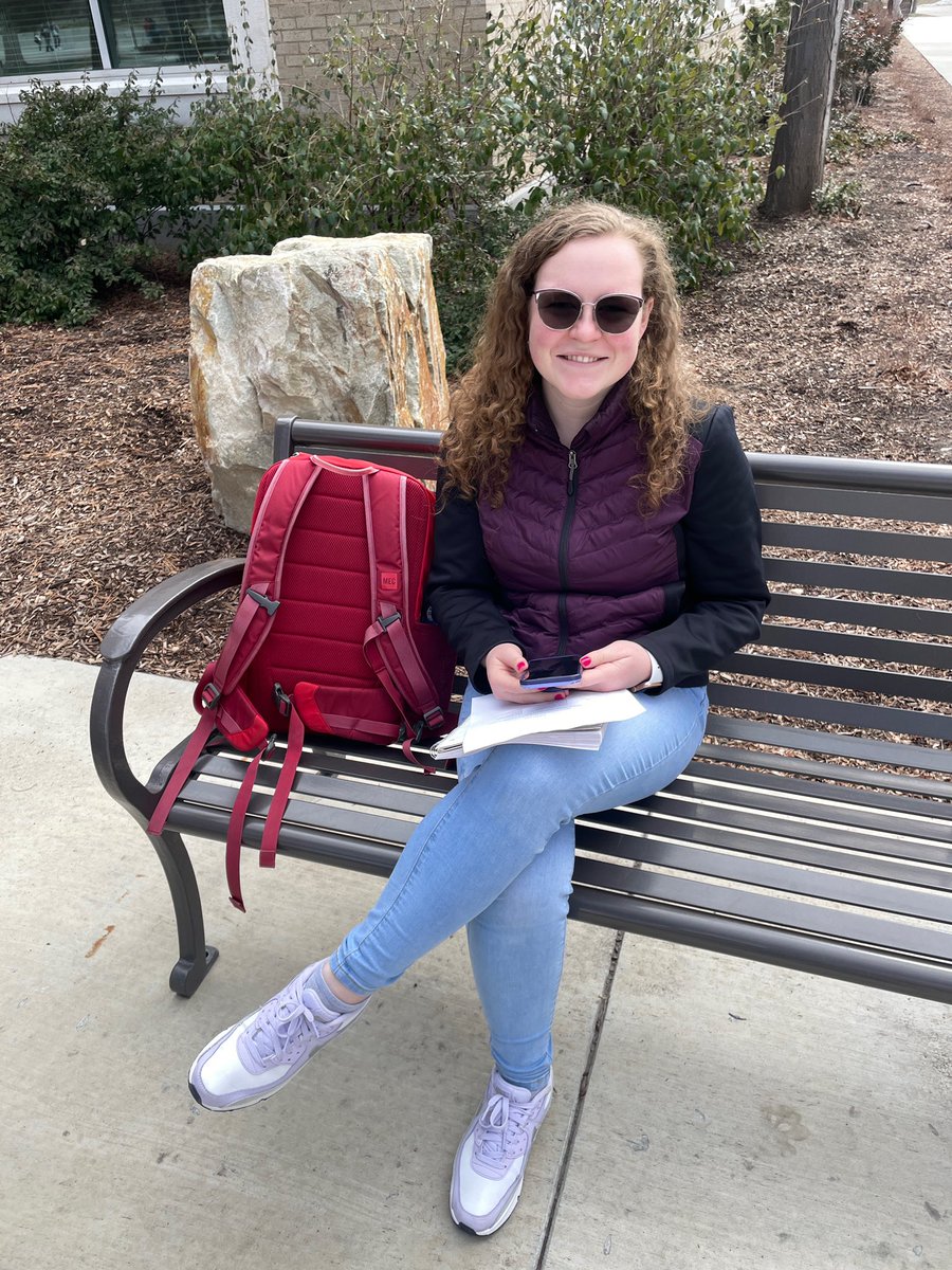 howes_anne's tweet photo. “I like to read Apple News sometimes,” Kiera Lucas, chemistry major, said. Kiera said she definitely gets news from social media too. #COMMS321 https://t.co/IObqR8wxNp