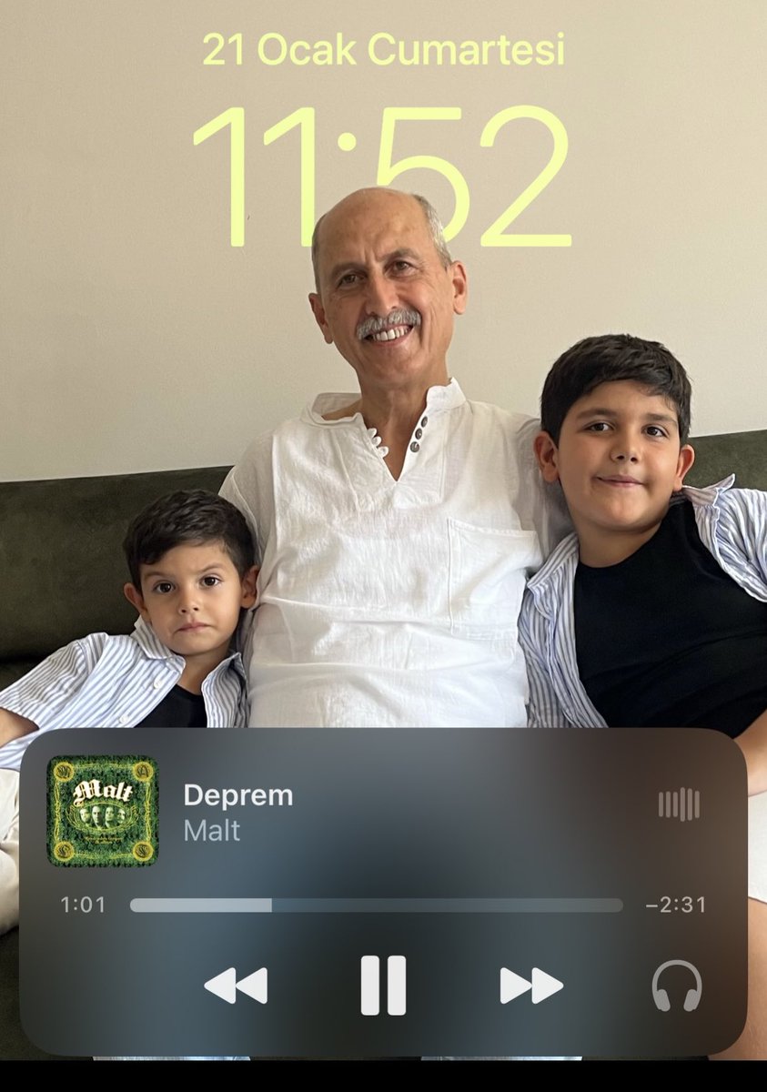 21 Ocak Antakya’ya sömestr tatili için gelirken uçakta dinlediğim şarkı . Yanlışlıkla SS almışım .