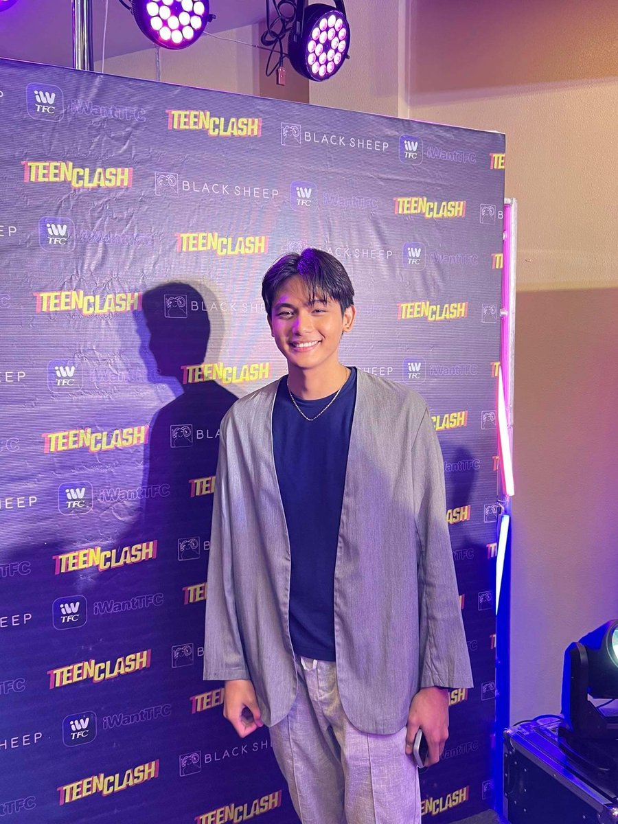 Tropang_Dustine's tweet photo. Teen Clash special celebrity screening
#bdbphaem
#pbbdustine #TropangDustineOffical
#DustineMayores || @dustinemayores9 https://t.co/yo0vSFRYsC