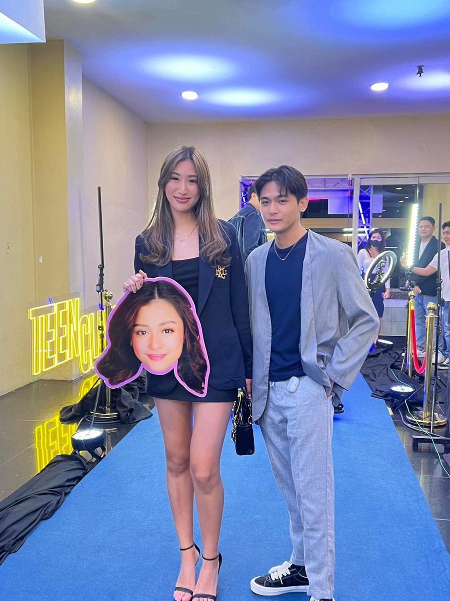 Tropang_Dustine's tweet photo. Teen Clash special celebrity screening
#bdbphaem
#pbbdustine #TropangDustineOffical
#DustineMayores || @dustinemayores9 https://t.co/yo0vSFRYsC