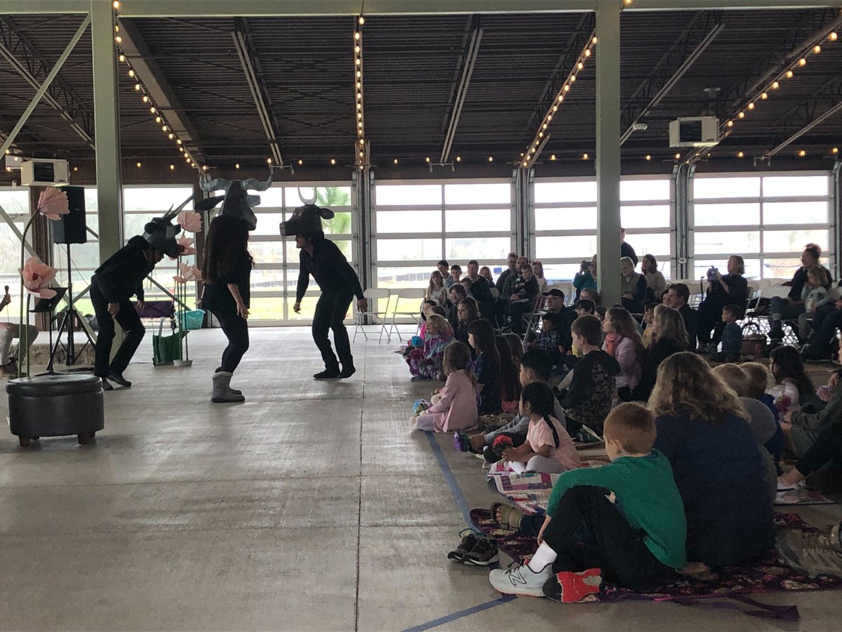ChattSymphony's tweet photo. We had so much fun bringing Ferdinand the Bull to life for over 120 families yesterday! Thanks to our musicians, Playful Evolving Monsters, and Read20 for making it all possible! https://t.co/NWUuKamrhu