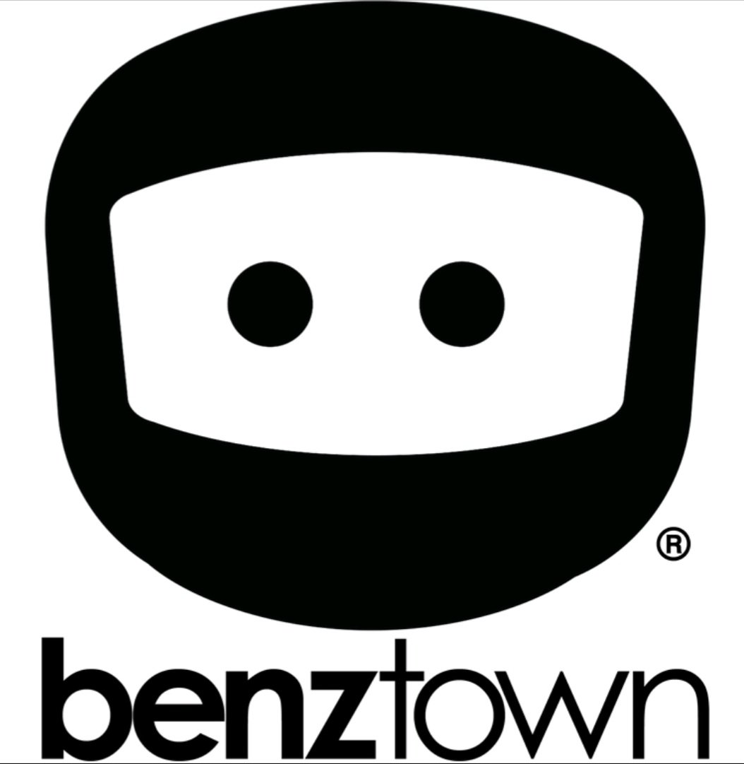 ucadj's tweet photo. I'm so excited to share some big news!!! I have been added to the @benztownradio Imaging roster. 🤩 Thank you so much @ChachiDenes and Masa Patterson
#dreamscometrue #vo #radio #radioimaging #bestofthebest #benztown #wordsfromwise https://t.co/GMGAMC6QwZ