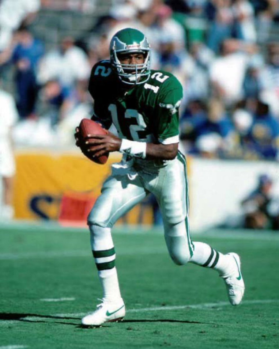 Super70sSports's tweet photo. This cat was doing shit 30 years ago they didn’t even know quarterbacks could do yet. I loved me some Randall Cunningham. https://t.co/UaZux46hX7