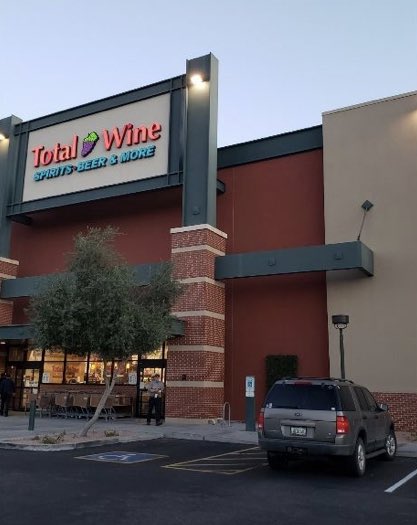 CopelandDistill's tweet photo. If you’re in Tempe, #Arizona pop into @TotalWine in Emerald Center and grab a bottle of our Merchants’ Quay blended Irish #whiskey 🥃 

Just in time for #StPatricksDay ☘️ Sláinte! https://t.co/U4zZsBJXWy