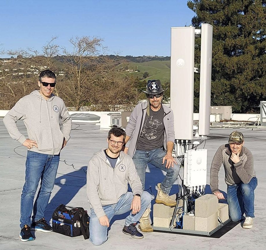 XNET_Mobile's tweet photo. #XNET_Mobile is taking bold steps to proactively deploy cellular radio clusters alongside our partners, in areas where operators need it the most. We don't mind getting our hands dirty 🌧️ or ☀️ any day of the week, because The CU$TOMER$👑 are waiting! 👉https://t.co/DMWPGmI1CA https://t.co/SkCDw636fy