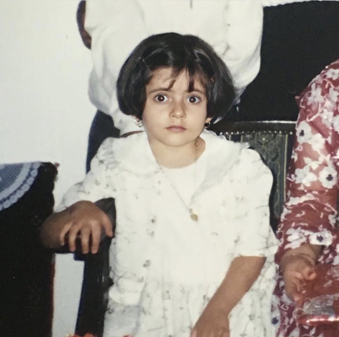 OutFarsi's tweet photo. تا تو رمز انقلابمان باشی ما ادامه میدهیم #مهسا_امینی
یادت جاویدان دختر ایران زمین https://t.co/7fAqlsBani