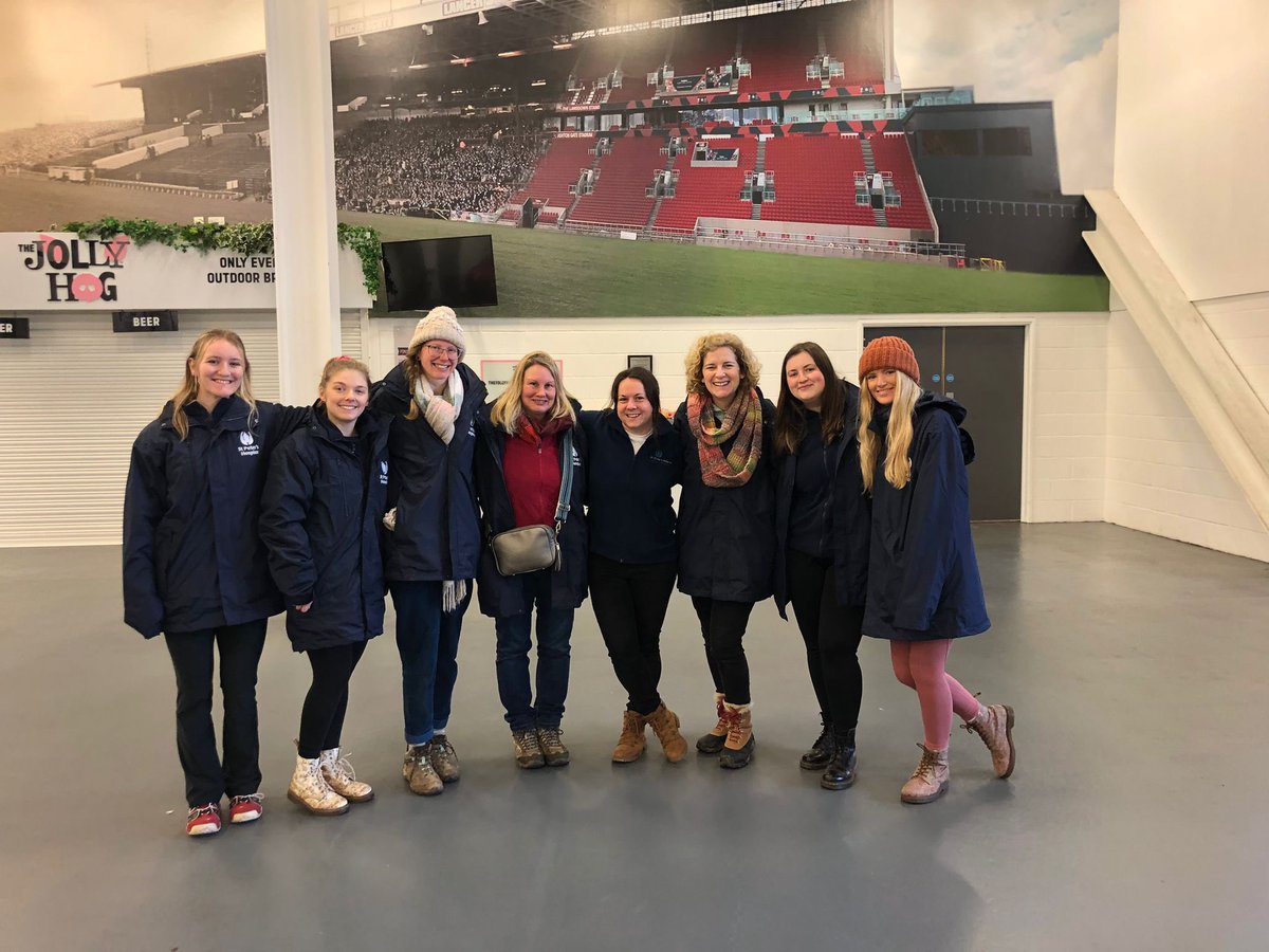 Hayleyali5's tweet photo. Just some of the fabulous @stpetershospice staff and volunteer team who made The Rugby March such an incredible day yesterday! We couldn’t raise these funds without these stars giving their time 💪💪💪 https://t.co/yJ3hxwxVOg