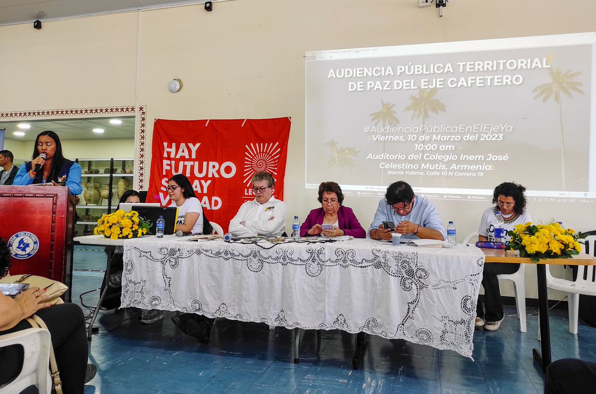 MisionONUCol's tweet image. En #Armenia, acompañamos Audiencia Pública Territorial de Paz del Eje Cafetero de la @ComisiondePaz del @SenadoGovCo. Autoridades locales y organizaciones sociales abordaron agenda regional y la participación en la construcción de la región de paz #EjeCafetero.