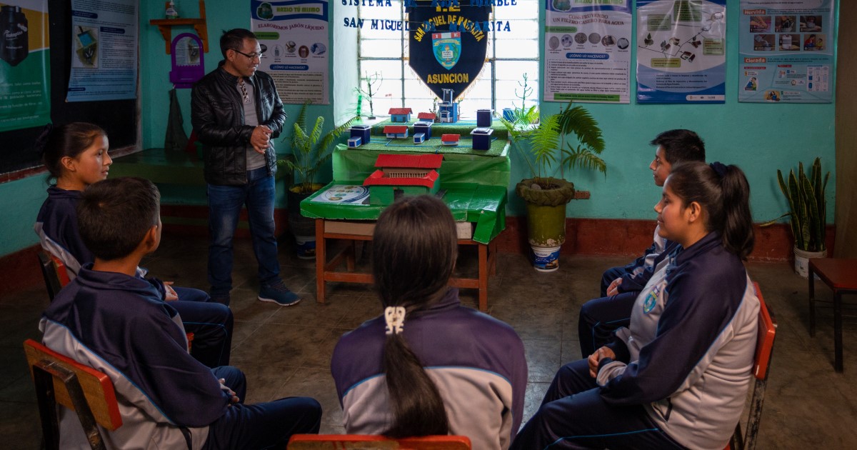 Eleazar started a program designed to get his students really thinking about water and sanitation issues. With tons of interactive tools (and even a scale model of their school's water system), his students are learning about the problems, and how to fix them.