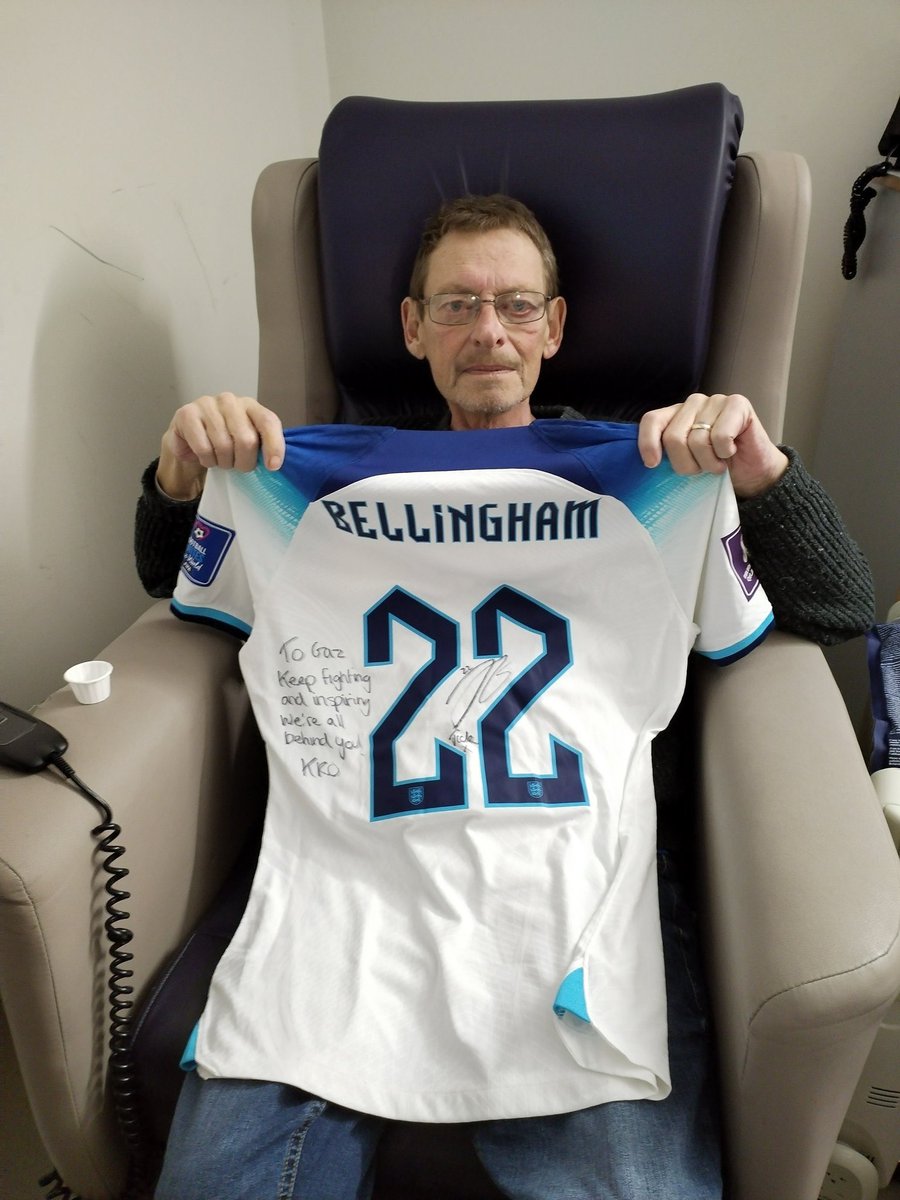 BellinghamJude's tweet photo. Kept right on til the end. Proper warrior, proper inspiration, proper Blues. Rest in peace Gaz, you’ll never be forgotten.💙 https://t.co/SINGNu949W