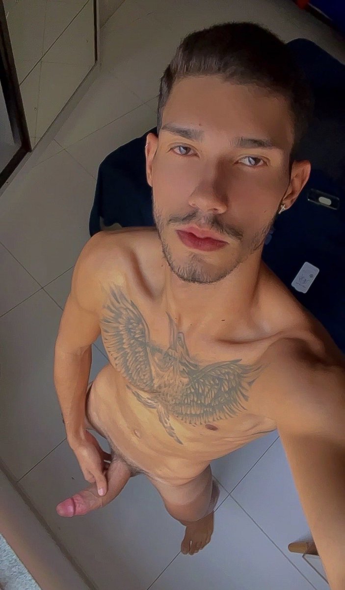 saucyrio's tweet photo. Quem aguenta? 🍆
who can handle it?

Vídeo in https://t.co/zUJs5XVrJz https://t.co/s37kqrBX8Q