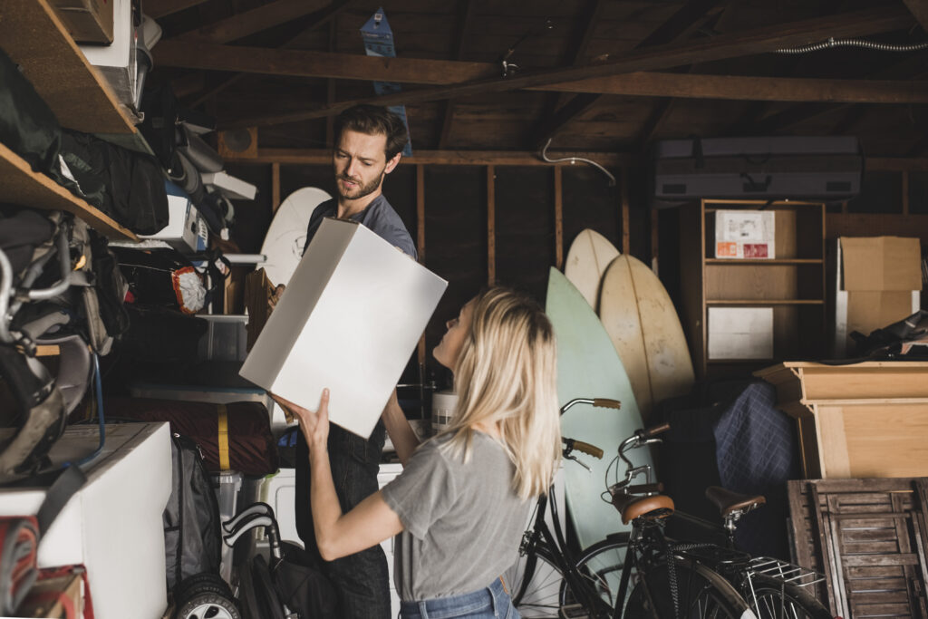 cindymcguffie's tweet photo. Learn how to pack tools from your garage when #moving to a new home. #relocating  https://t.co/EycRvUACai  #svrrealtyllc https://t.co/aBSRTWzg86