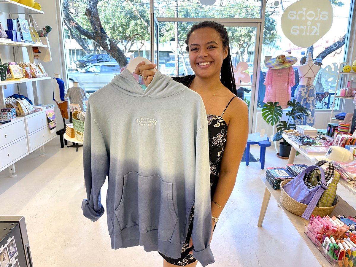 kailuatownhi's tweet photo. Do you love #Kailua like we love Kailua? Check out the cute Kailua apparel & accessories at @alohakirashop on #MerchantsRow on Hekili St!
Mark your calendars…the “I Love Kailua Town” party is April 23! https://t.co/tC99FlqFtZ