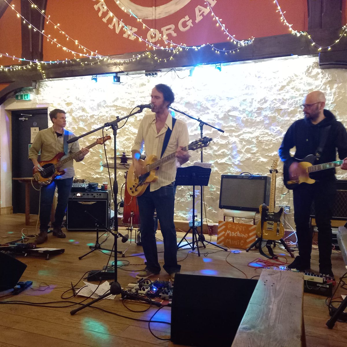 PaperMachineMus's tweet image. Great weekend on the road with the Paper Machine Music band.
Much hilarity, a couple hangovers, a croaky voice, ringing ears and the desire to do it all again in Glasgow in May for the album launch.