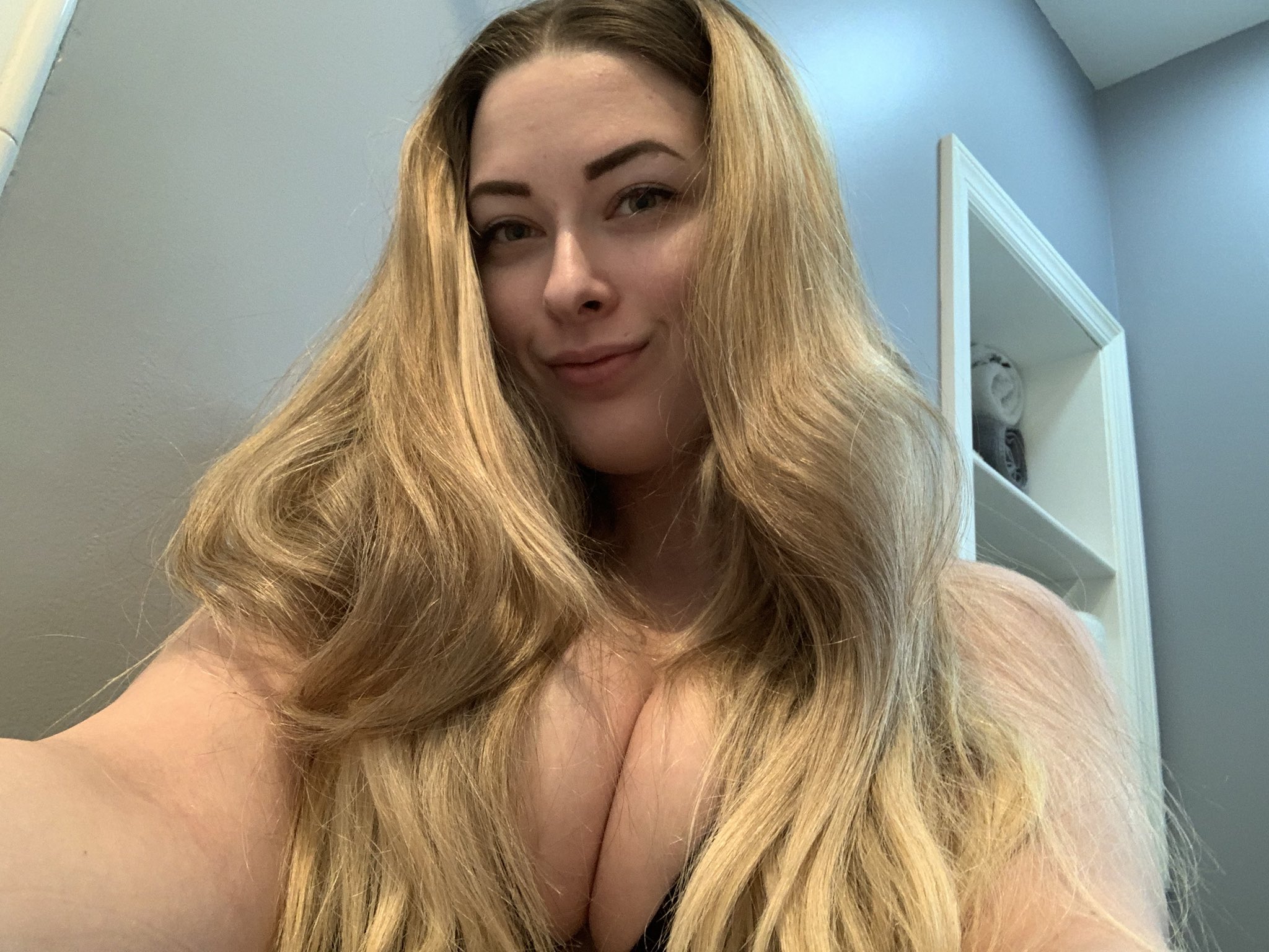 TOP 0.53% 🤓 NSFW #UnfiltrdHoney on Twitter: "@healsl9t Thank you for your contribution to