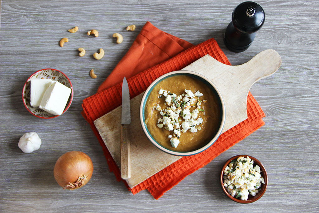 cofooders's tweet photo. #Recette via @NotParisienne Soupe de patates douces à la péruvienne 👉https://t.co/2y3BnkGw8n #soupe #patatedouce #peruvienne #perou #voyage #cuisiner https://t.co/CuT3HxvlTy