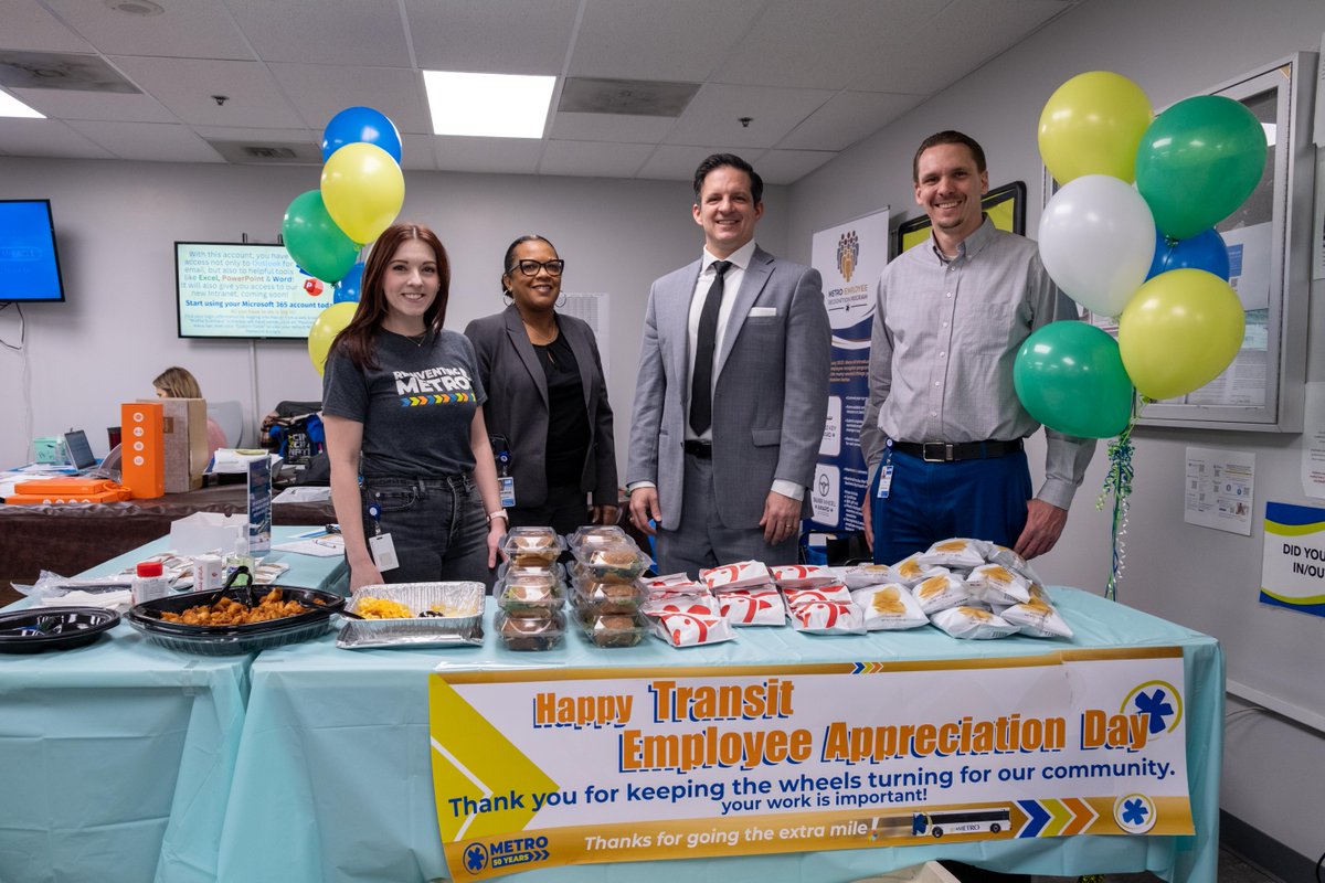 cincinnatimetro's tweet photo. We kicked off Transit Employee Appreciation Week by celebrating everyone at our Access facility with a catered lunch! These individuals are invaluable to our Access service and we can't thank them enough for their hard work. #ThanksMetro https://t.co/ggIrVXXdBP