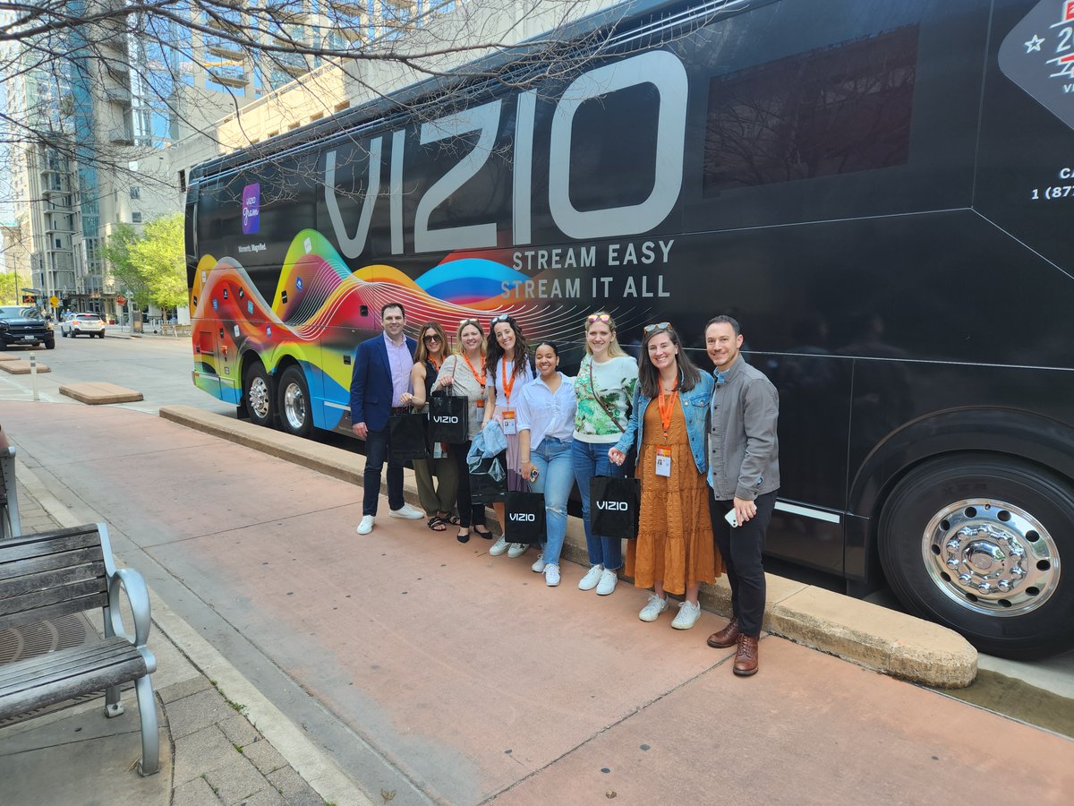 VIZIO's tweet photo. The #VIZIOBus rolled through @BrandInnovators' #BISummit in Austin, Texas this weekend! ๐โ๏ธ
Thanks to our friends from @NBCUniversal, @JNJNews, and #SXSW for coming by. https://t.co/BSXZWGwvvI