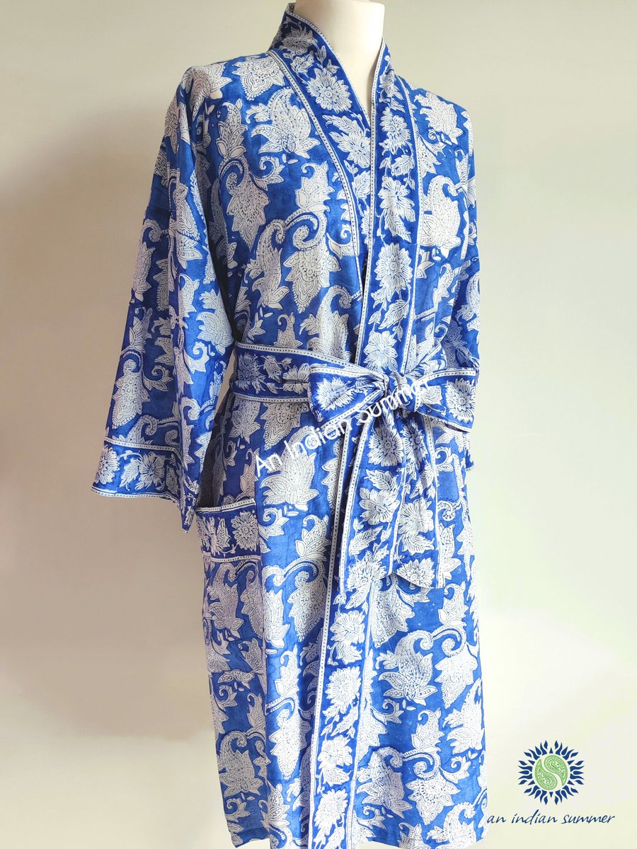 Our Kimonos make beautiful gifts for bridal parties & bridesmaids to make everyone feel special & pampered.

anindiansummer.co.uk/collections/ki…

#AnIndianSummerUK
#WeddingChat #WeddingShow #WeddingSupplier #IrishWeddingChat #WeddingPlanning #WeddingDirectory #UKCraftersHour #BelfastHour