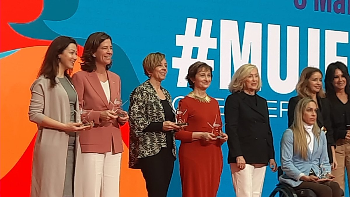 Luz Rello tweet media