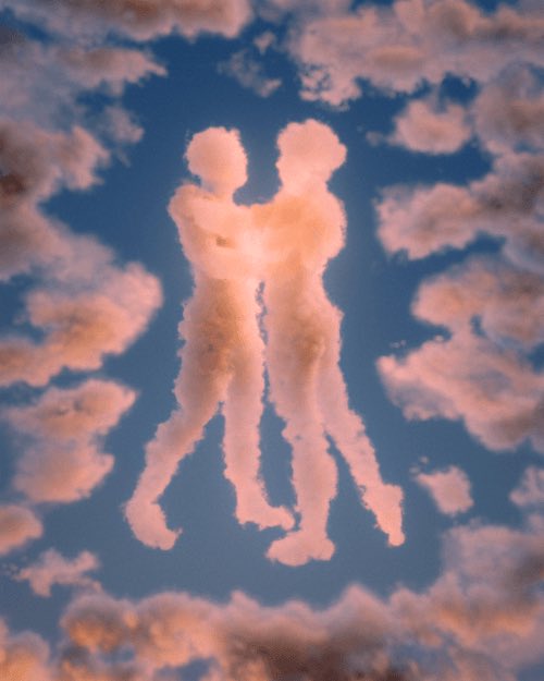 gm ☁️

Another stunning piece came to my collection today via an airdrop. Thank you for this beautiful gift <a href="/haydclay/">Hayden Clay</a> 🙏🏼