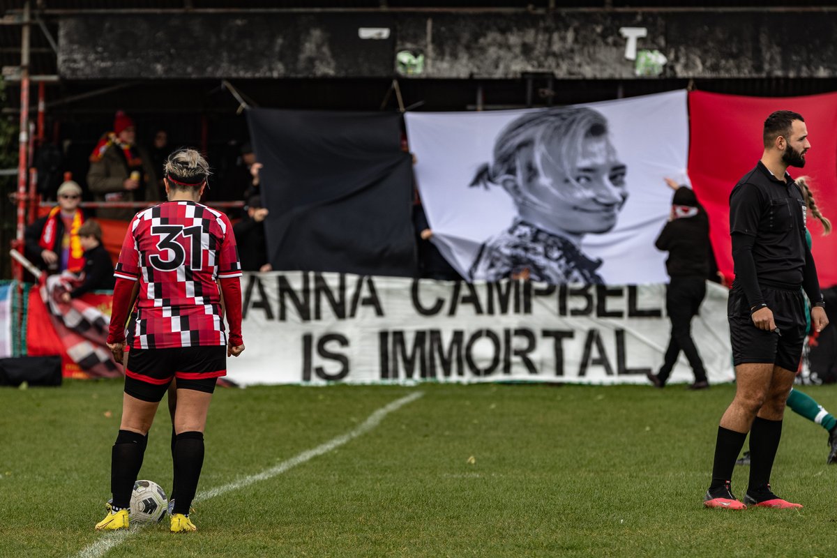 ClaptonCFC's tweet photo. Anna Campbell is immortal.

Sunday's tifo by Clapton Punks dedicated to our inspirational friend who was killed five years ago today. https://t.co/eTvQsUxoNq